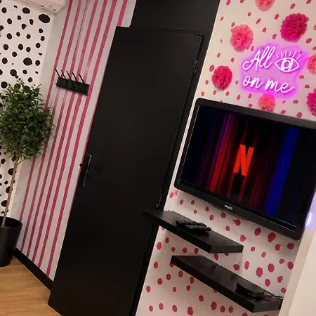 Superstar Apartman *